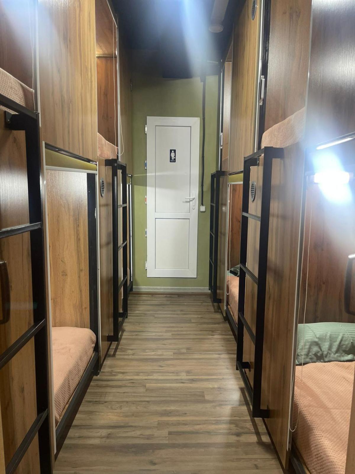 Hostel Kochevnik Capsule Hotel Алматы Экстерьер фото