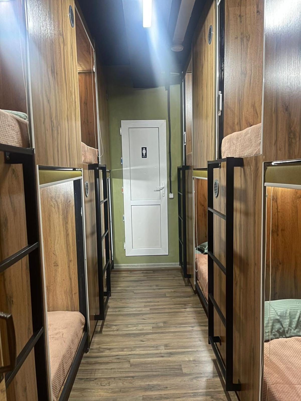 Hostel Kochevnik Capsule Hotel Алматы Экстерьер фото