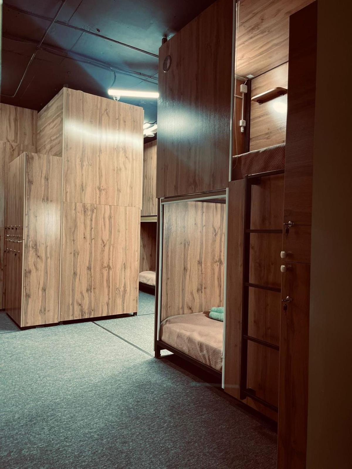 Hostel Kochevnik Capsule Hotel Алматы Экстерьер фото