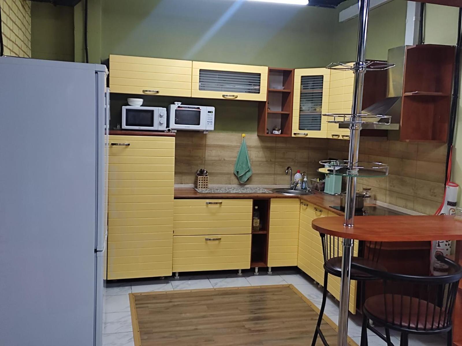 Hostel Kochevnik Capsule Hotel Алматы Экстерьер фото